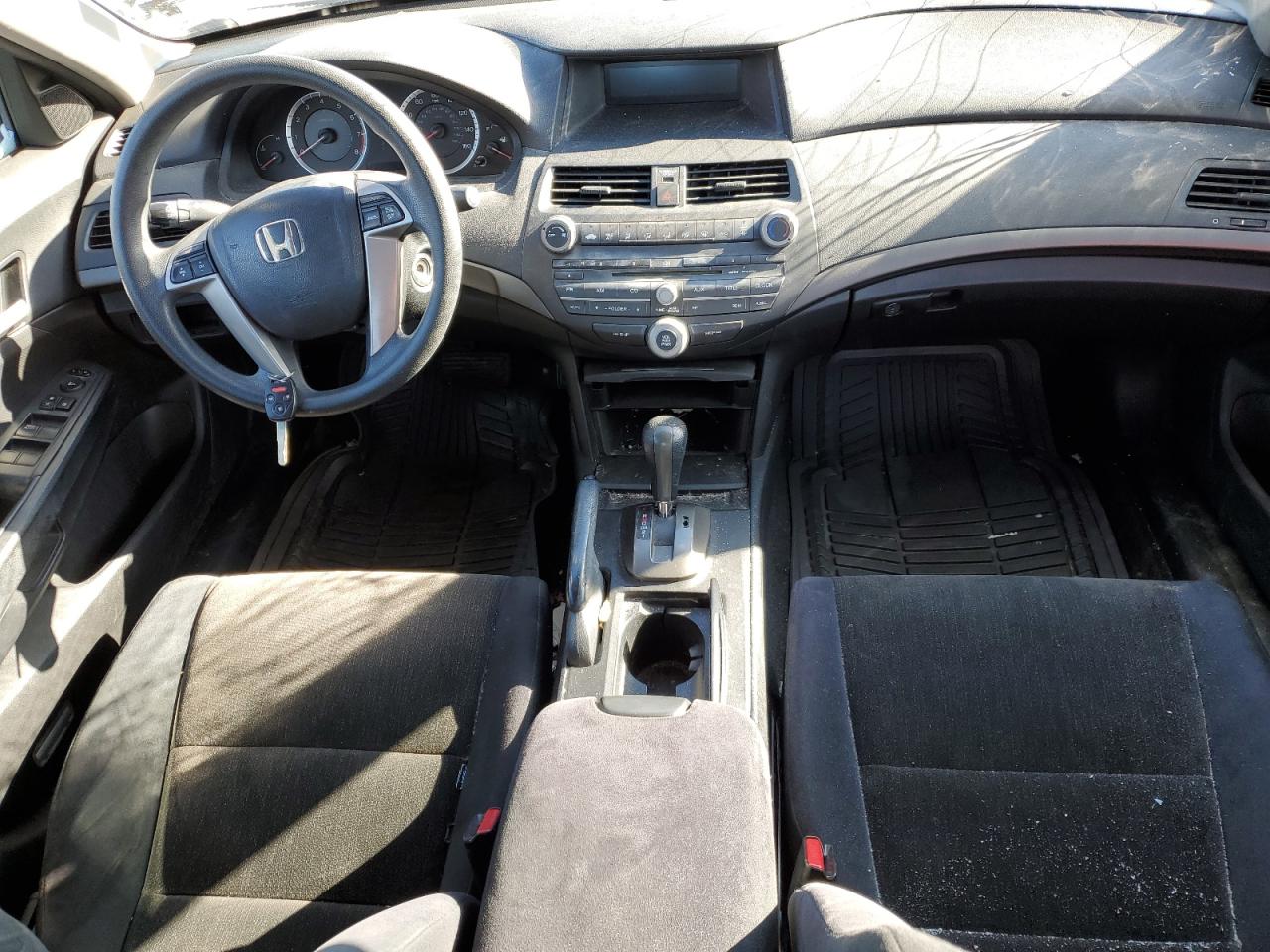 2009 HONDA ACCORD LX photo 15