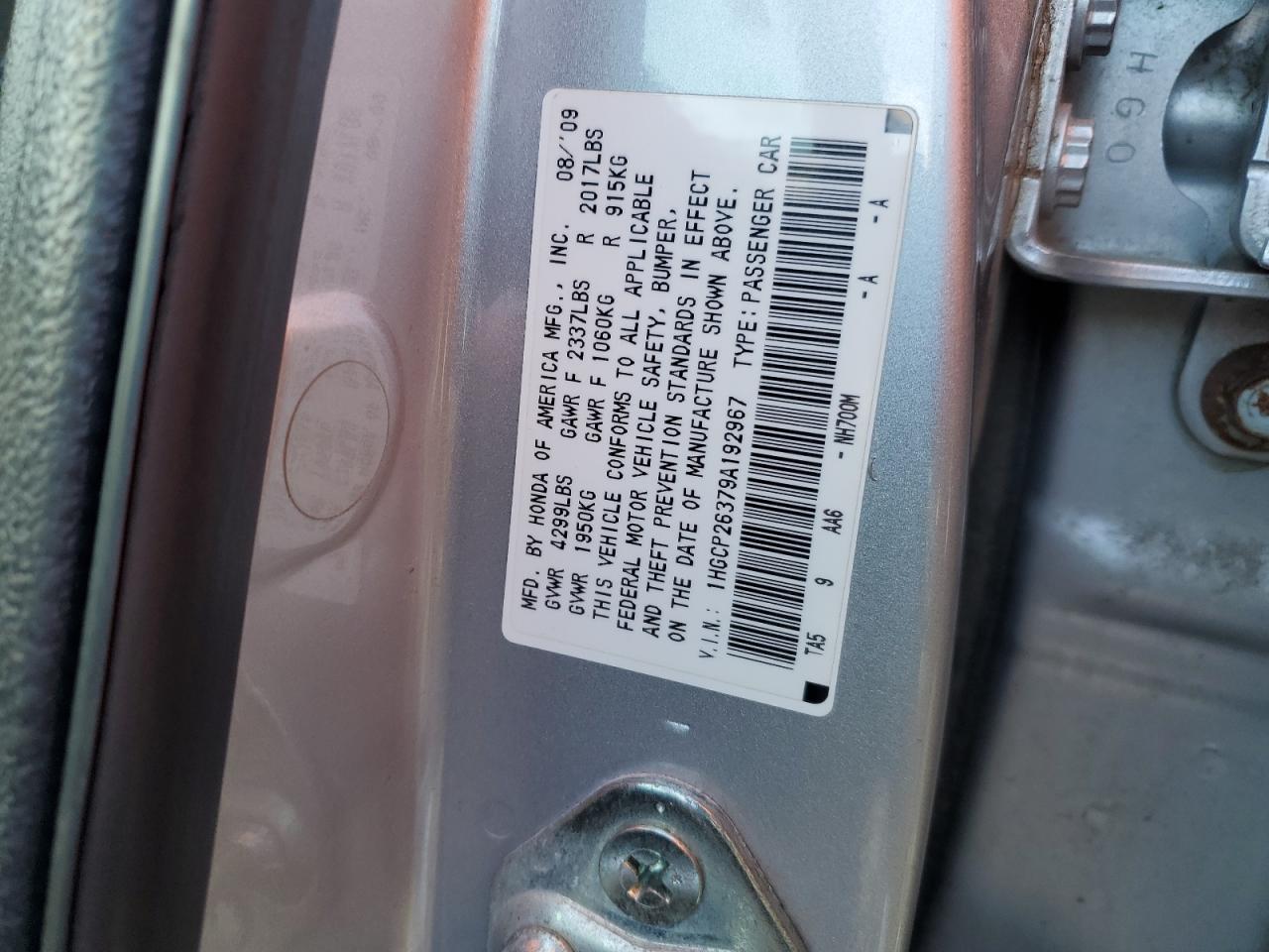 2009 HONDA ACCORD LX photo 23
