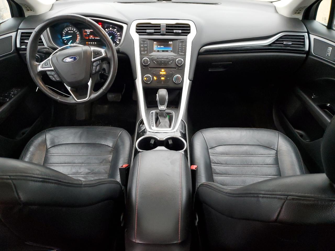 2016 FORD FUSION SE photo 8