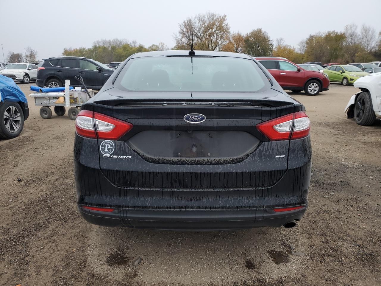 2016 FORD FUSION SE photo 6