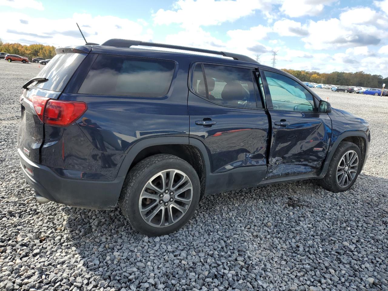 2017 GMC ACADIA ALL TERRAIN photo 7
