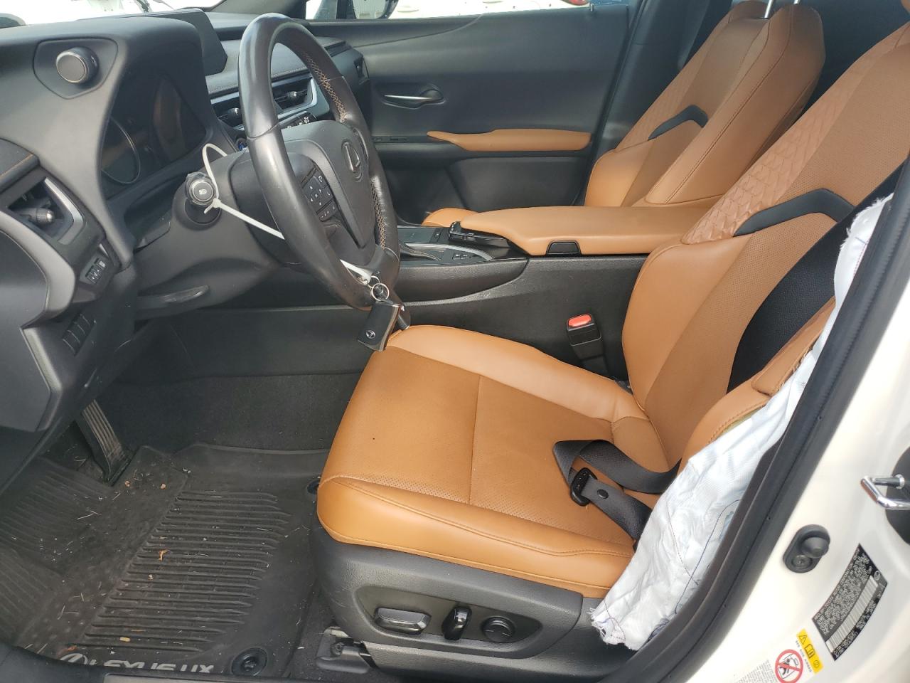 2019 LEXUS UX 250H photo 13