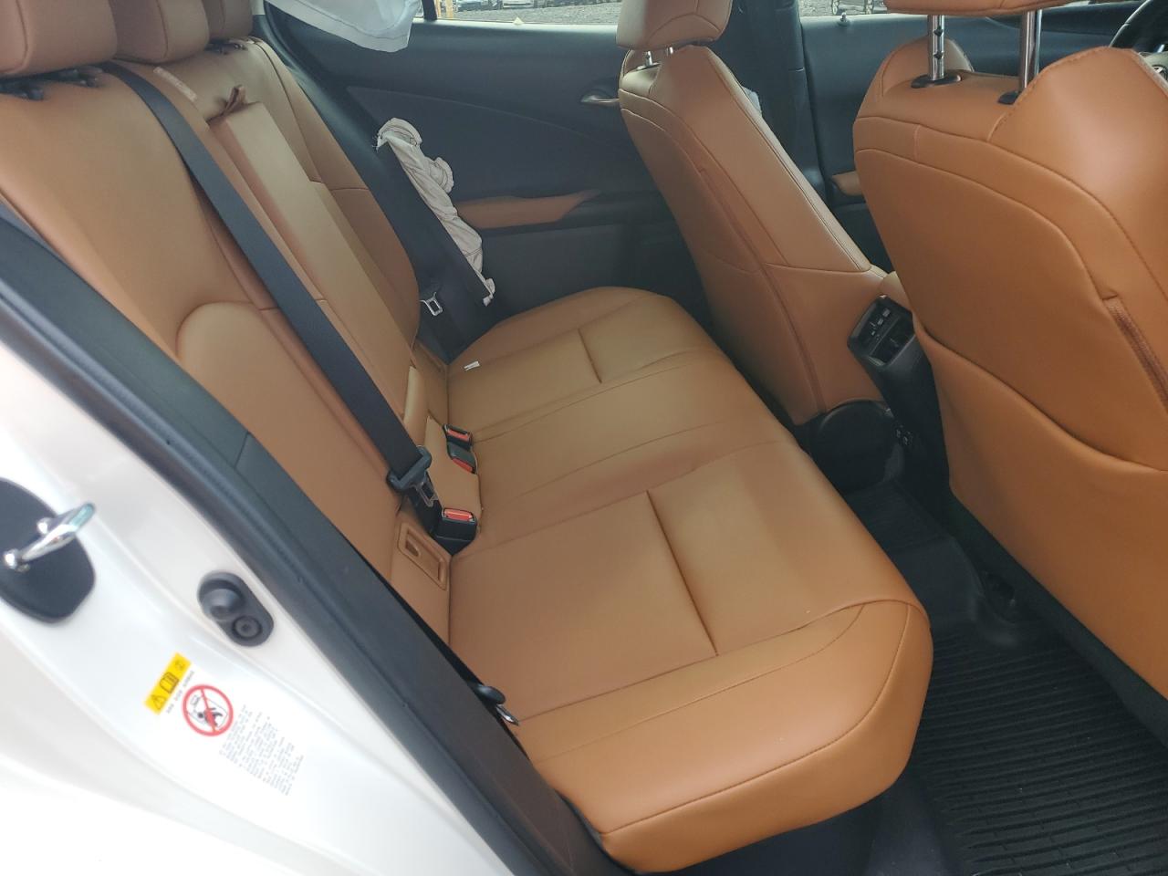 2019 LEXUS UX 250H photo 19