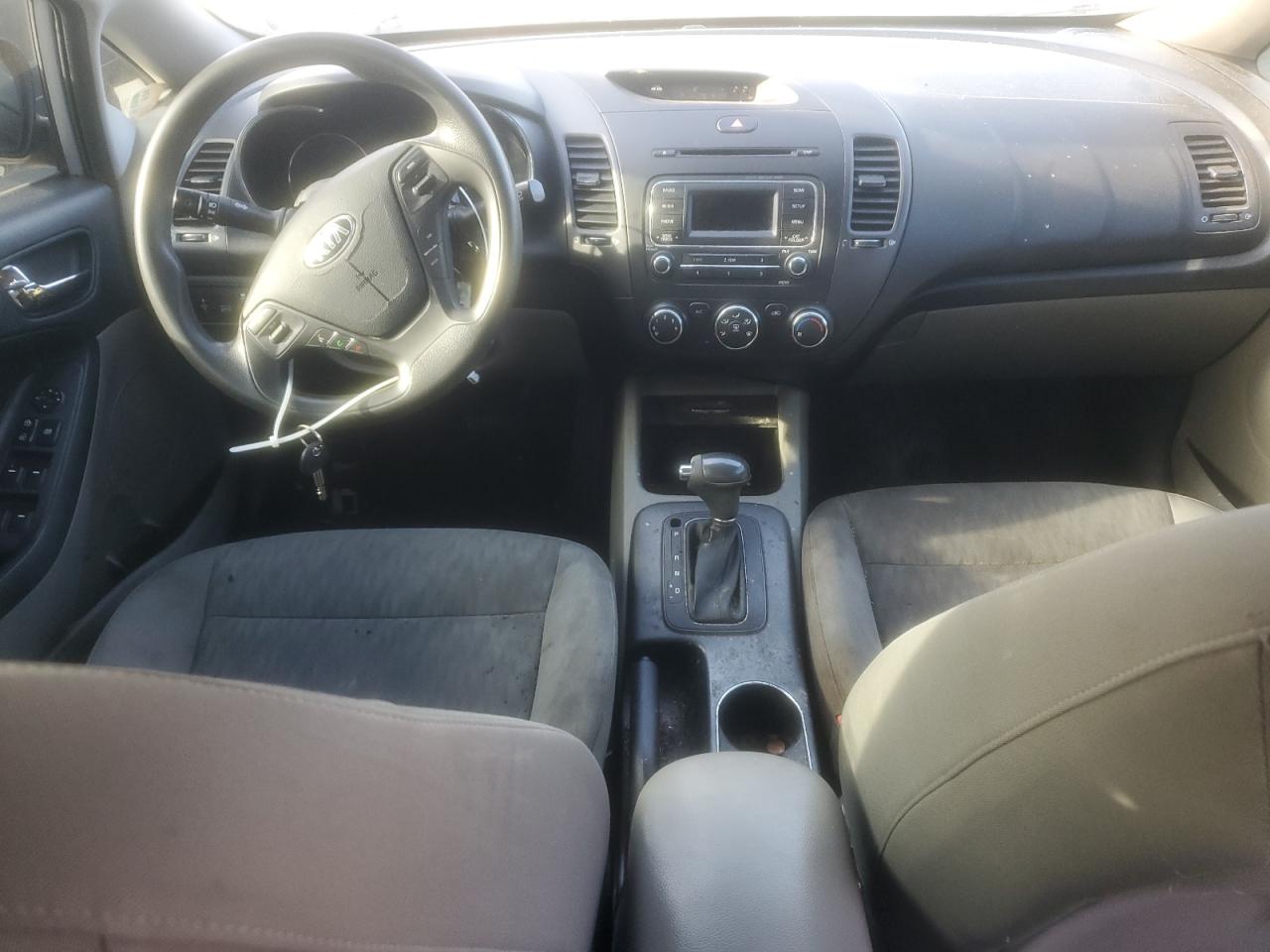 2015 KIA FORTE LX photo 8