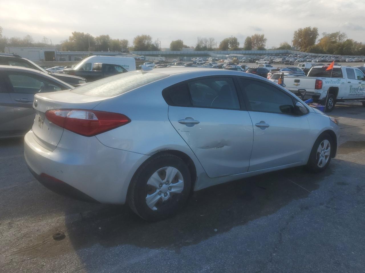 2015 KIA FORTE LX photo 3