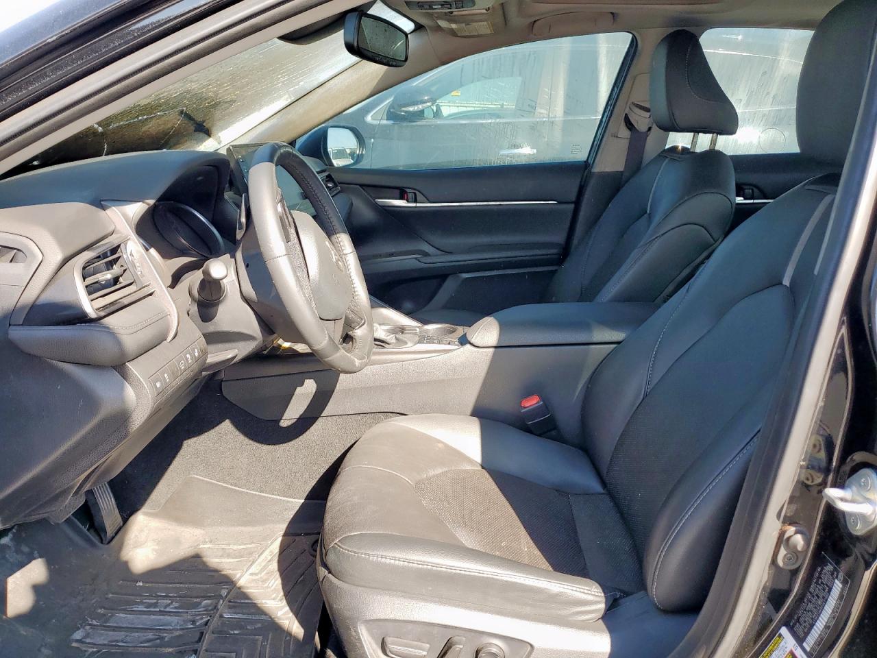 2023 TOYOTA CAMRY XSE photo 19
