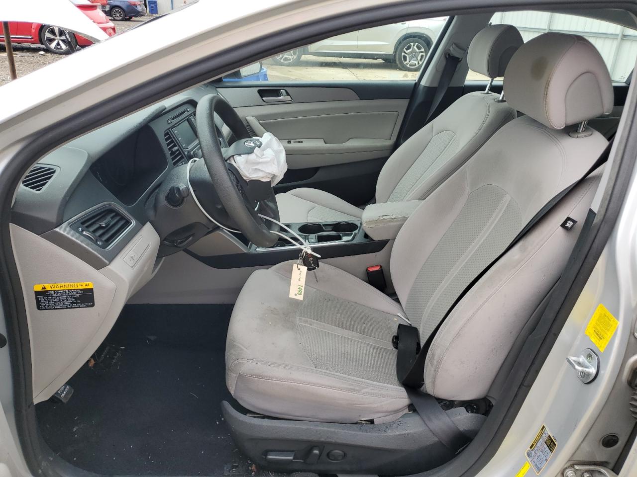 2015 HYUNDAI SONATA SE photo 19