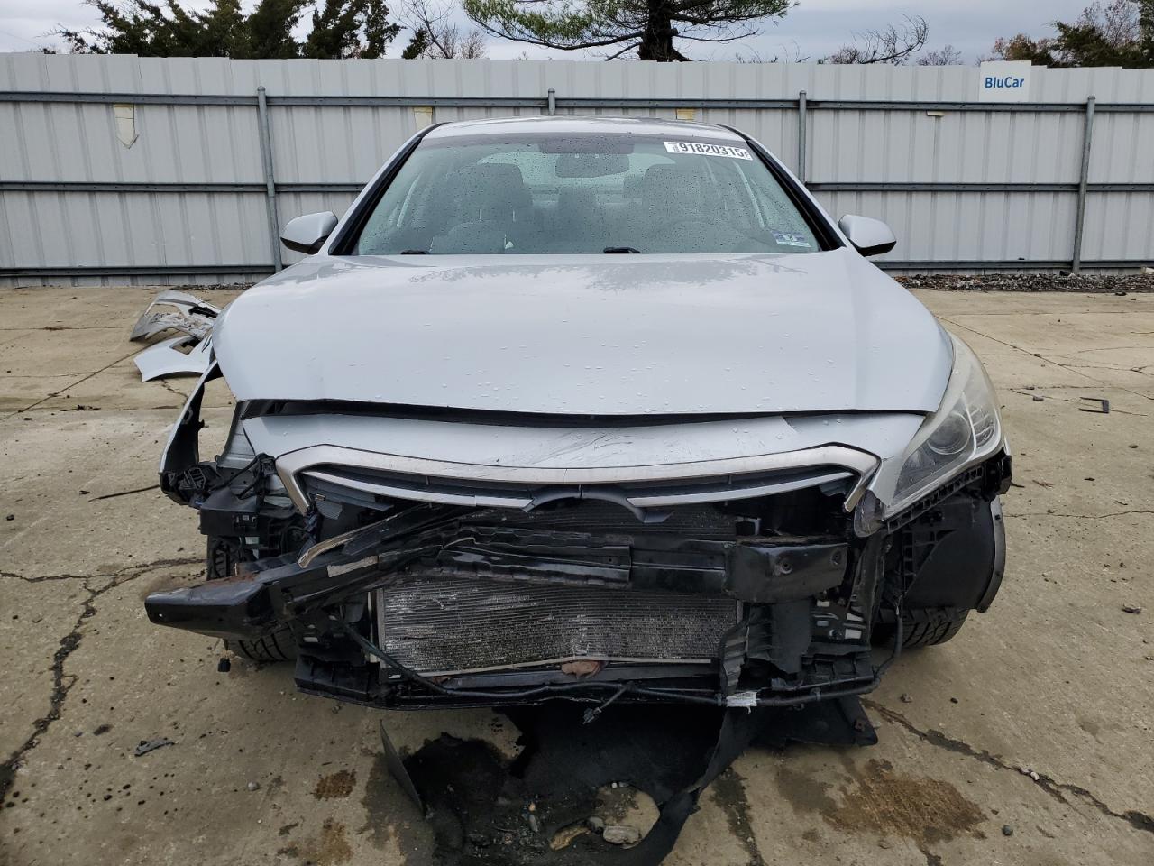 2015 HYUNDAI SONATA SE photo 13