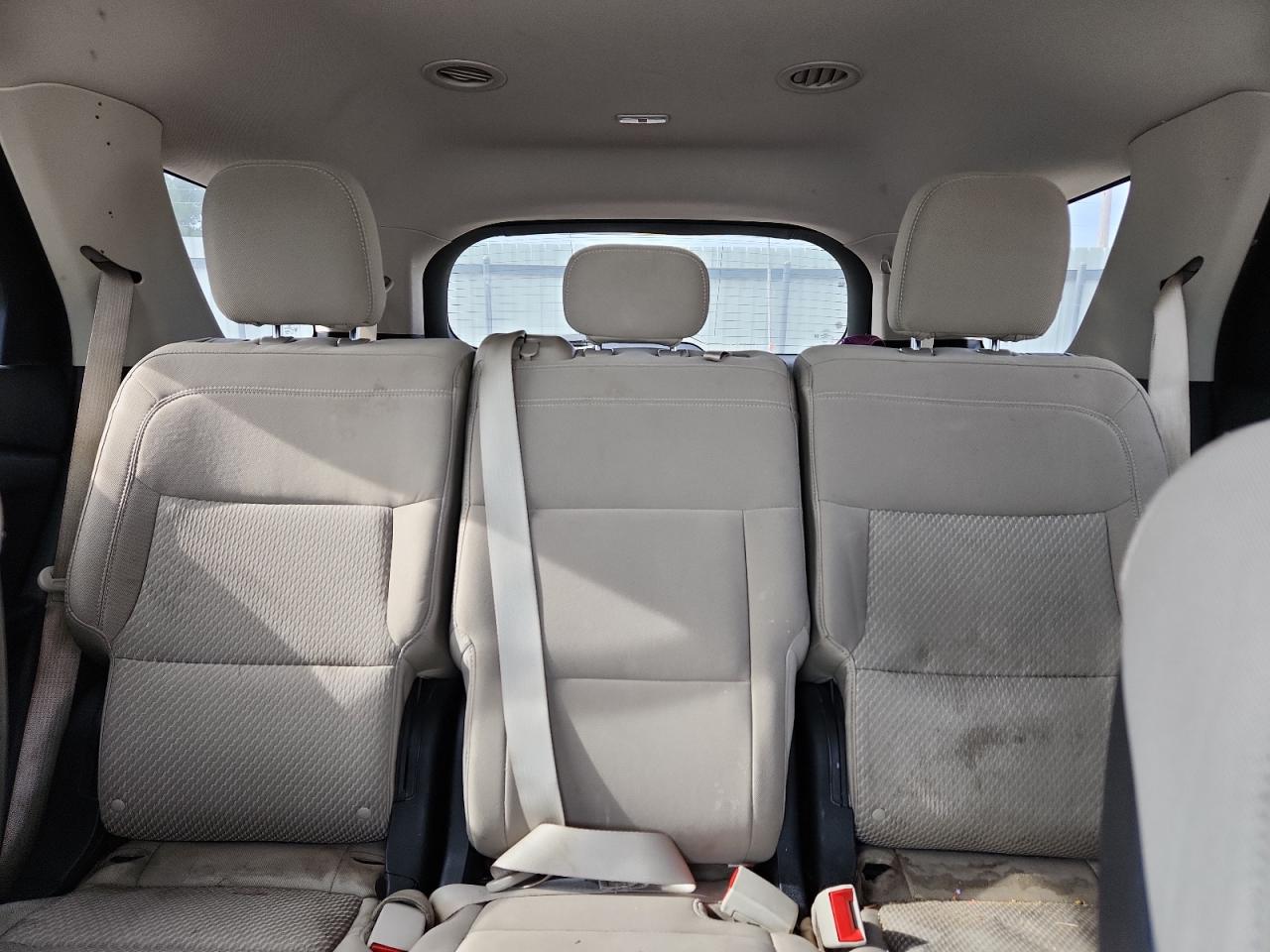 2020 FORD EXPLORER photo 10