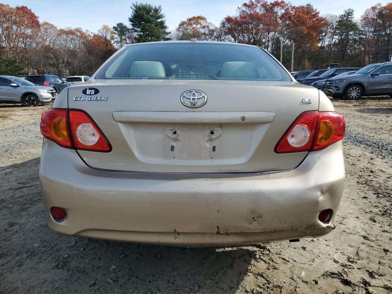 2010 TOYOTA COROLLA LE photo 6