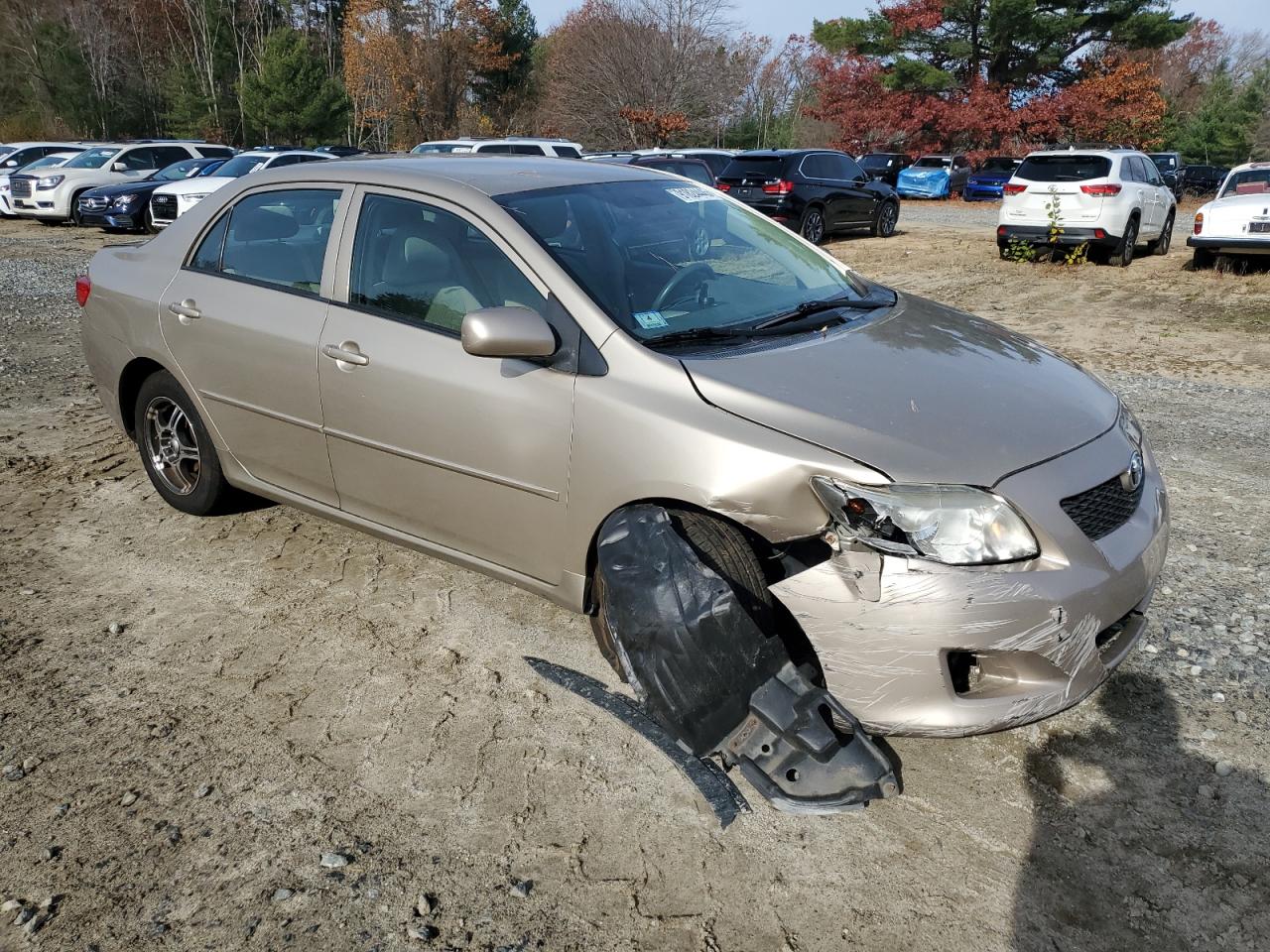 2010 TOYOTA COROLLA LE photo 4