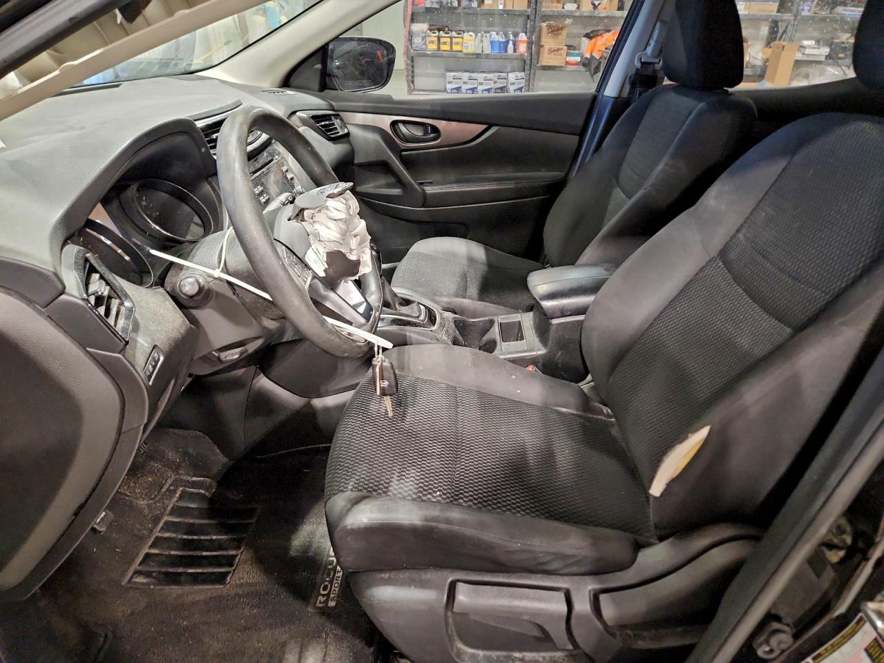 2018 NISSAN ROGUE SPORT S photo 19