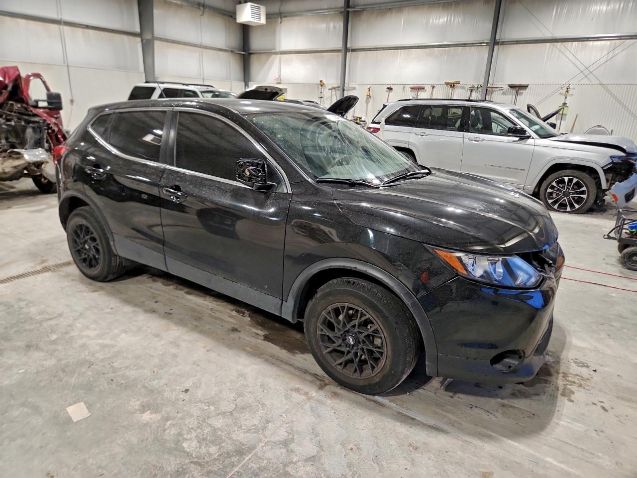 2018 NISSAN ROGUE SPORT S photo 10