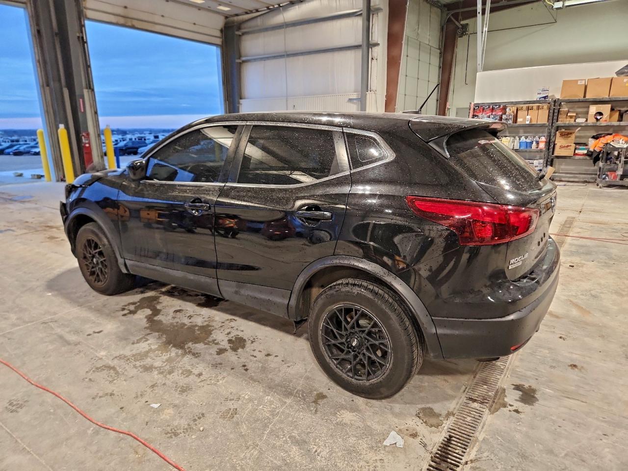 2018 NISSAN ROGUE SPORT S photo 4
