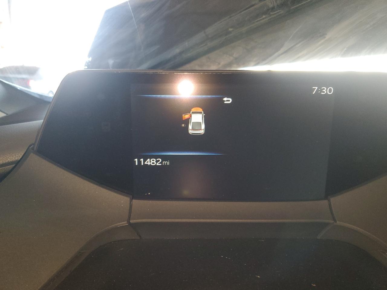 2025 TOYOTA PRIUS LE photo 17