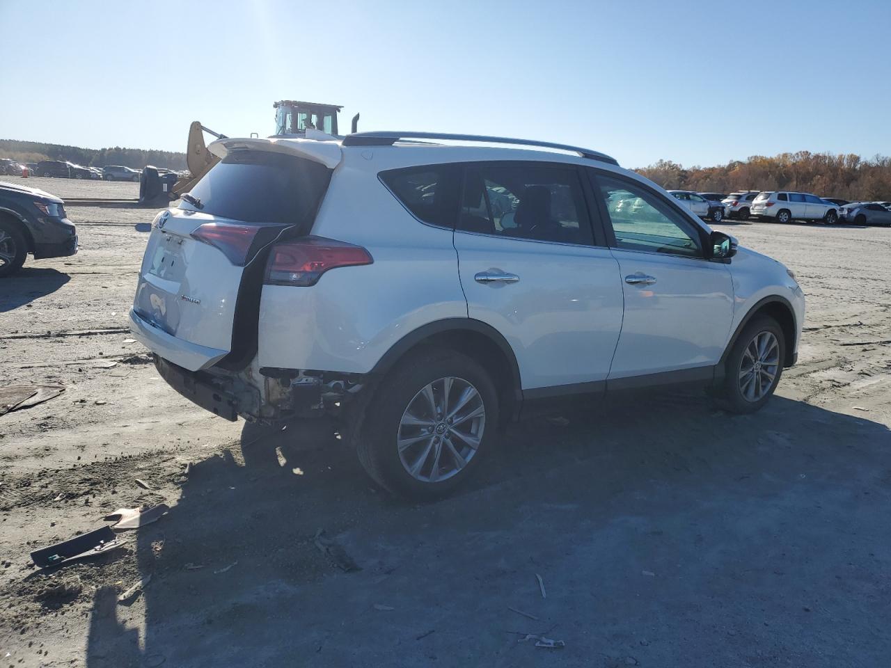 2017 TOYOTA RAV4 LIMITED photo 5