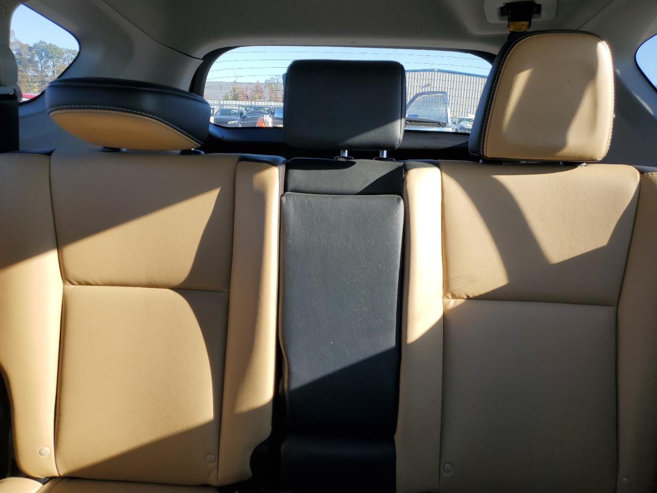 2017 TOYOTA RAV4 LIMITED photo 19