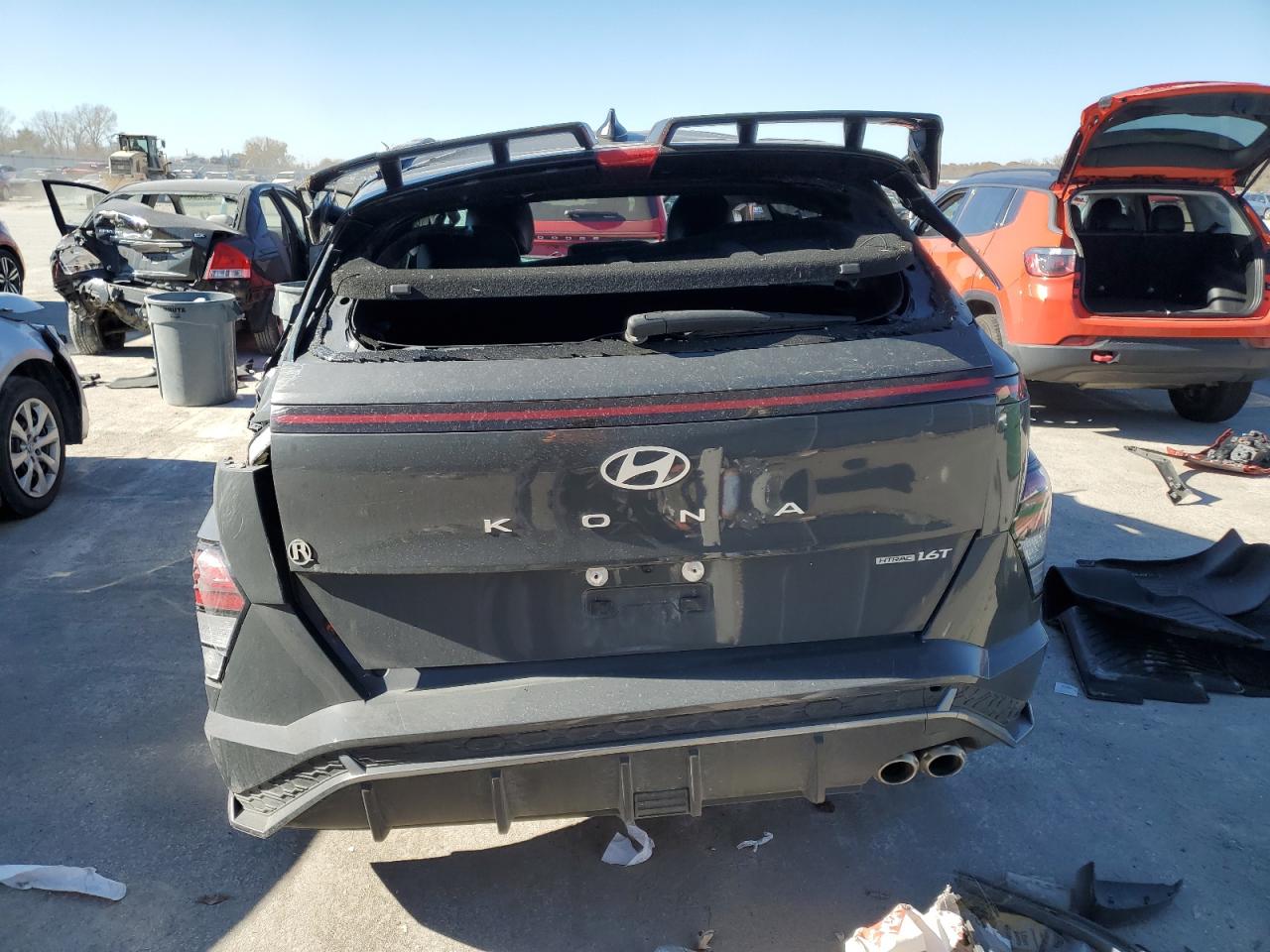 2024 HYUNDAI KONA photo 11