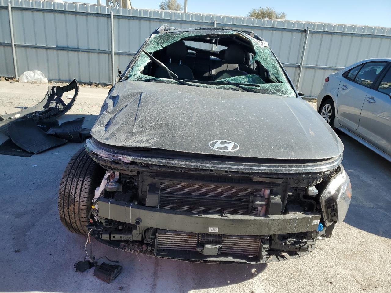 2024 HYUNDAI KONA photo 9