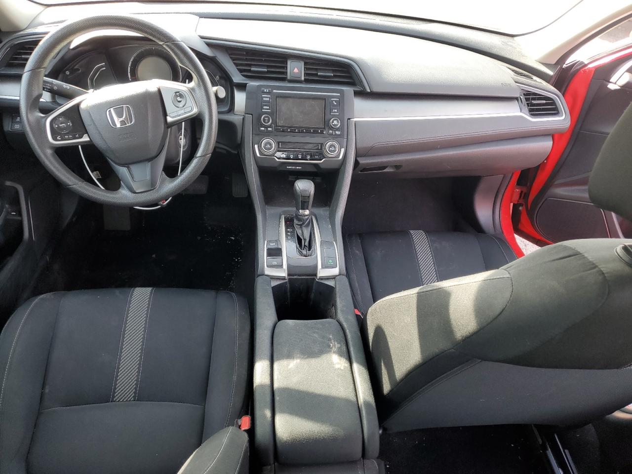 2017 HONDA CIVIC LX photo 8