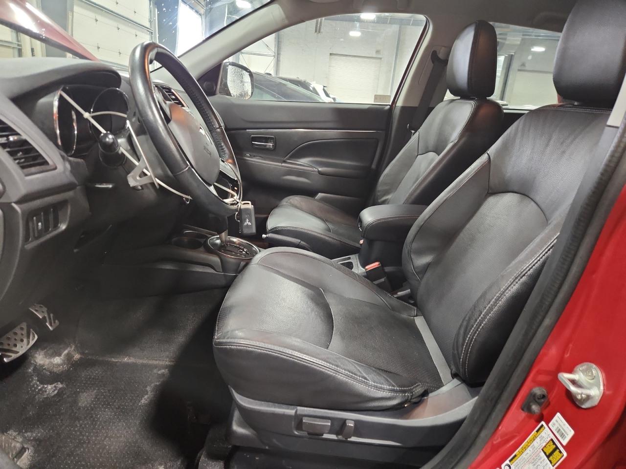 2017 MITSUBISHI OUTLANDER SPORT SEL photo 13