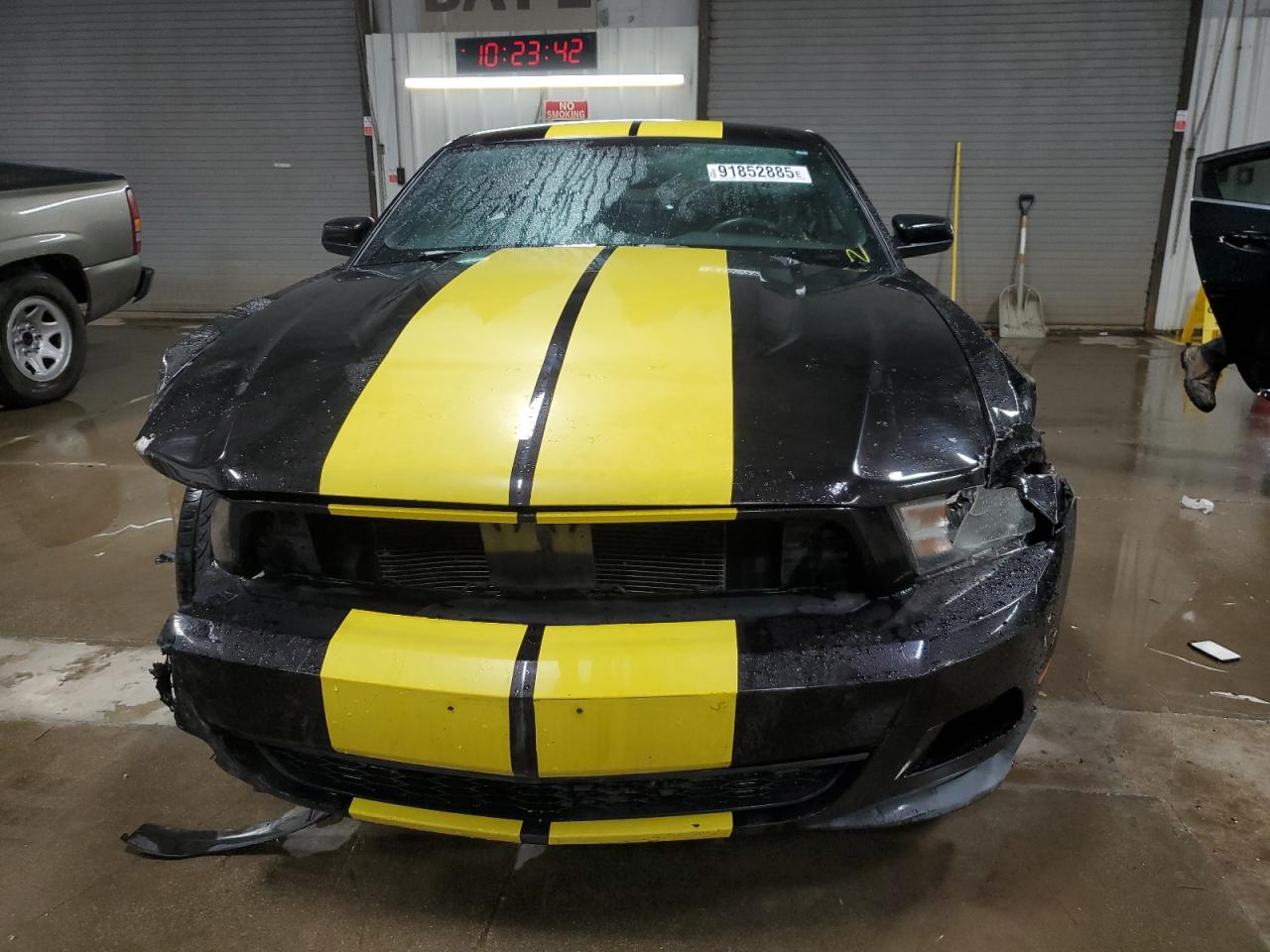 2012 FORD MUSTANG photo 9