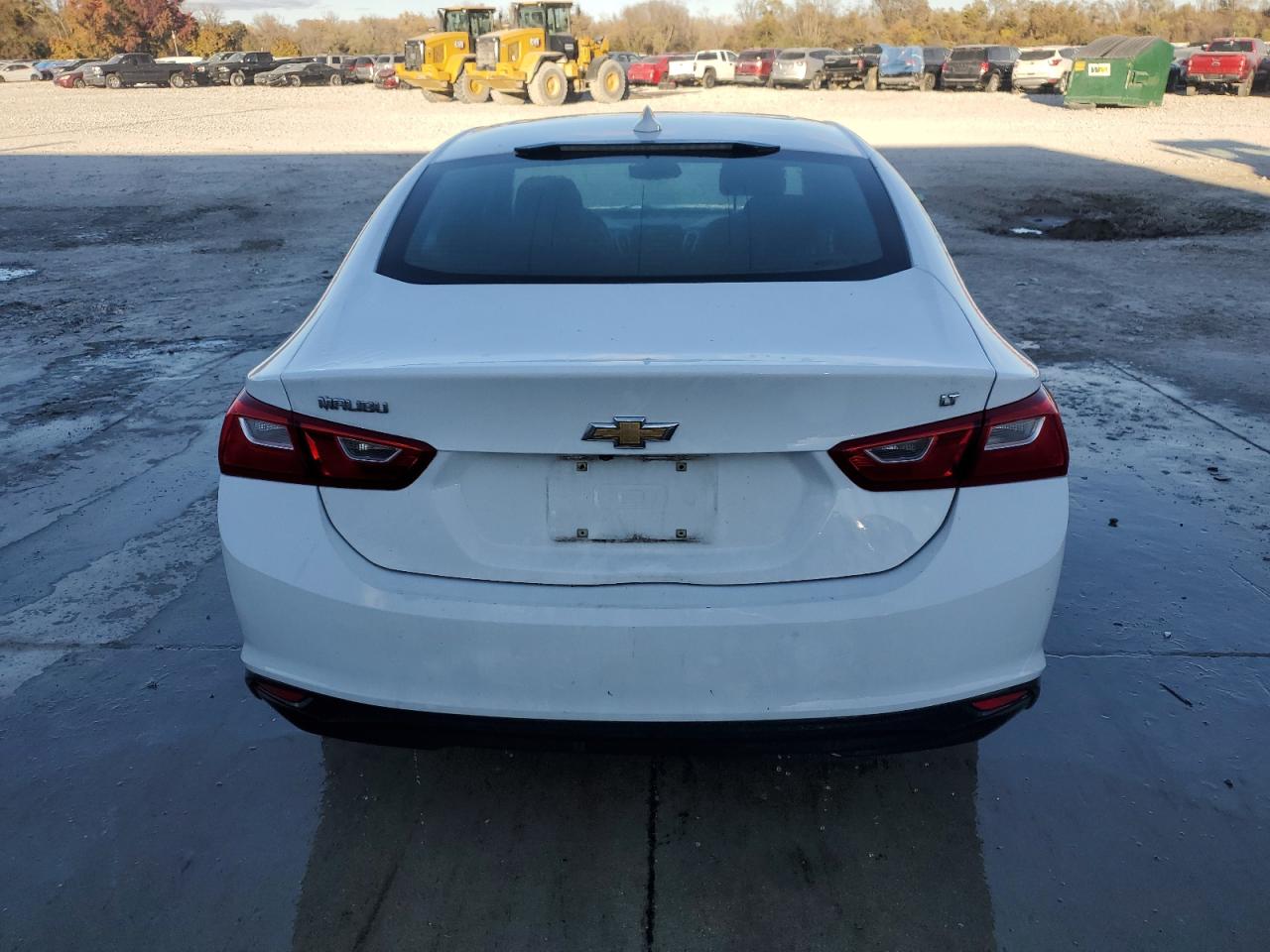 2018 CHEVROLET MALIBU LT photo 11