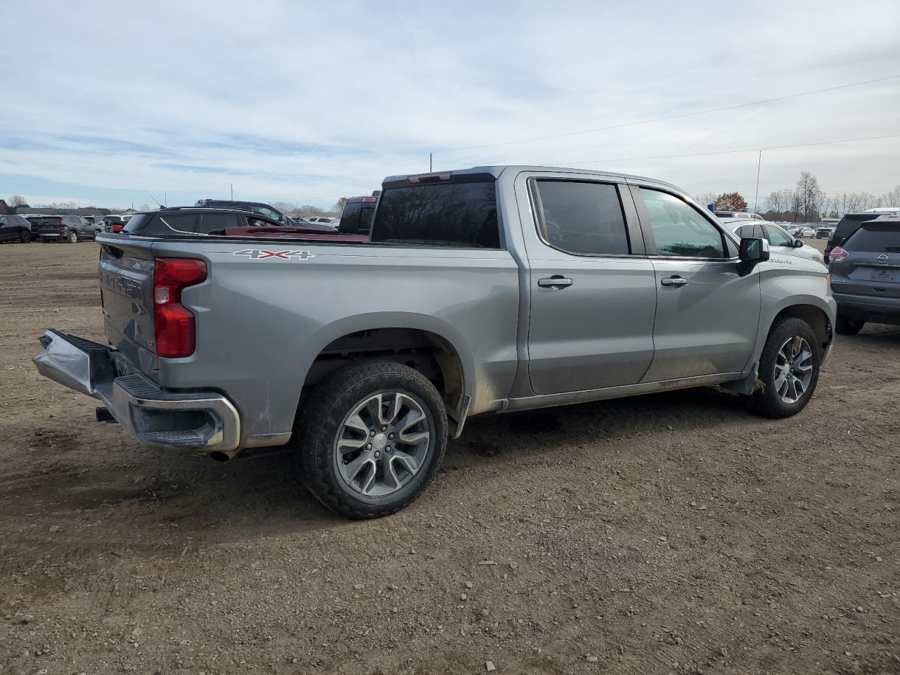 2024 CHEVROLET SILVERADO K1500 LT-L photo 7