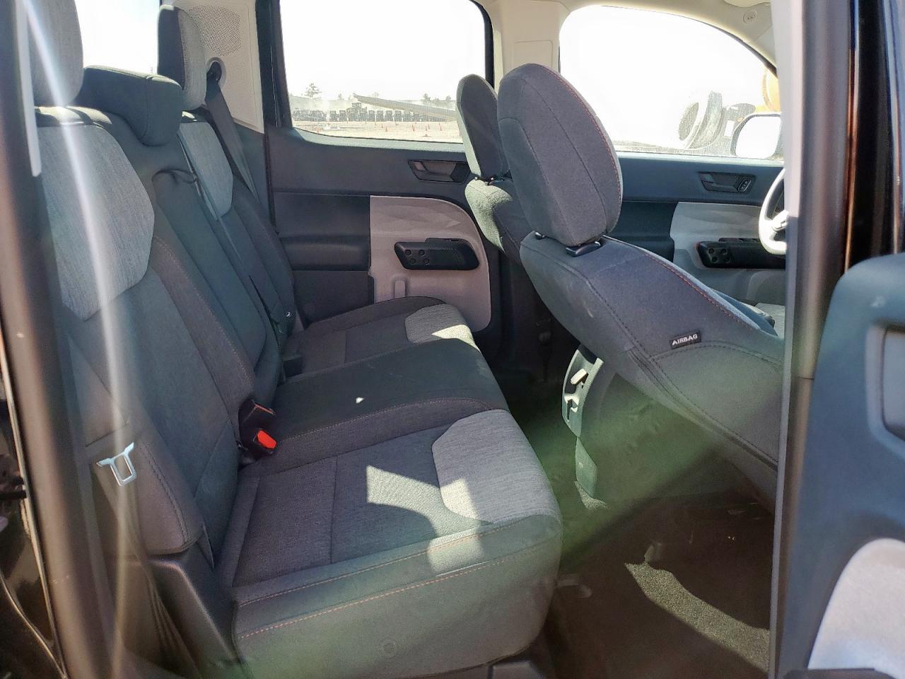2023 FORD MAVERICK XL photo 10