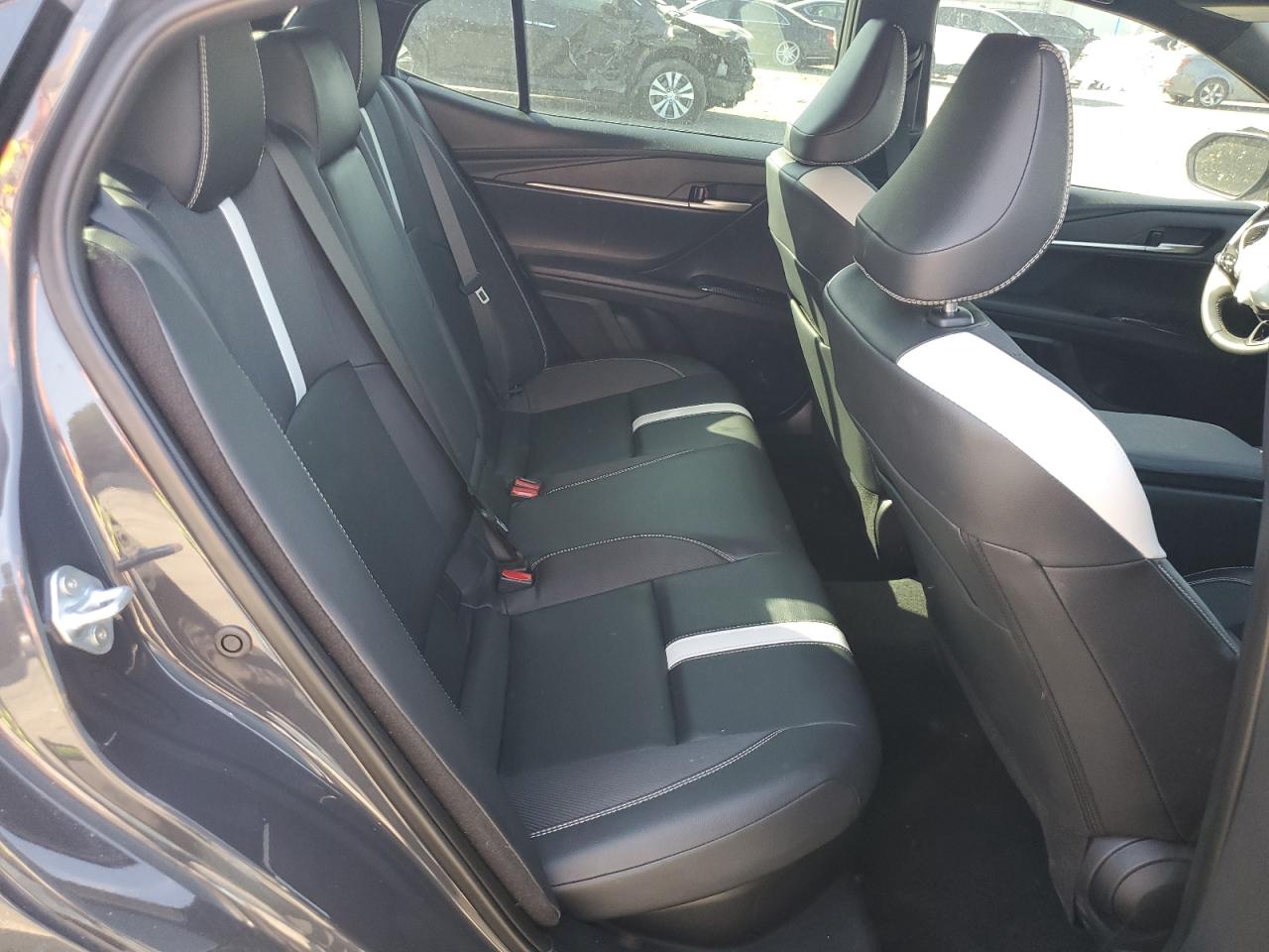 2025 TOYOTA CAMRY XSE photo 19