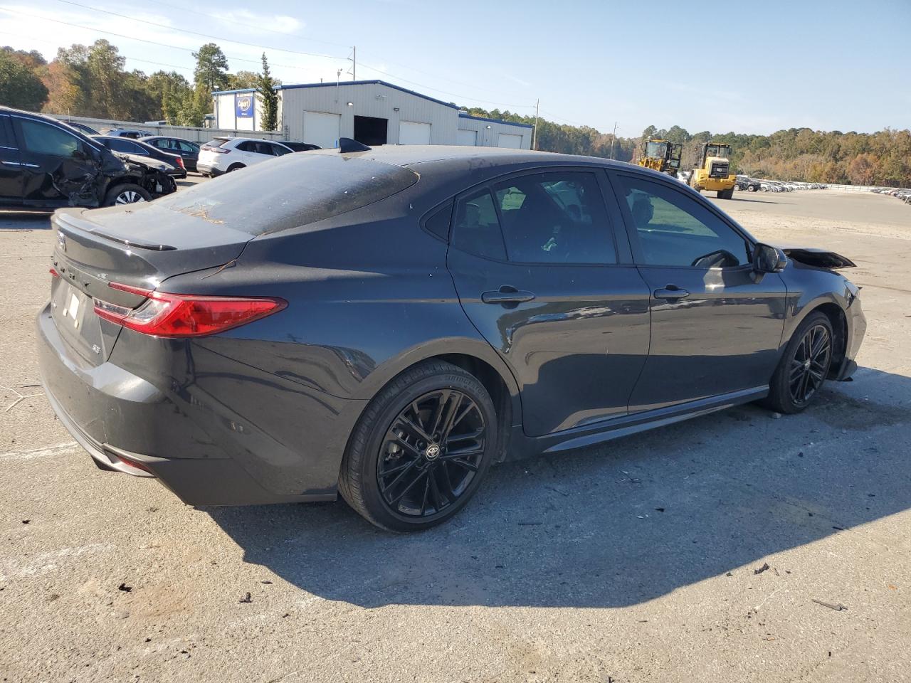 2025 TOYOTA CAMRY XSE photo 5
