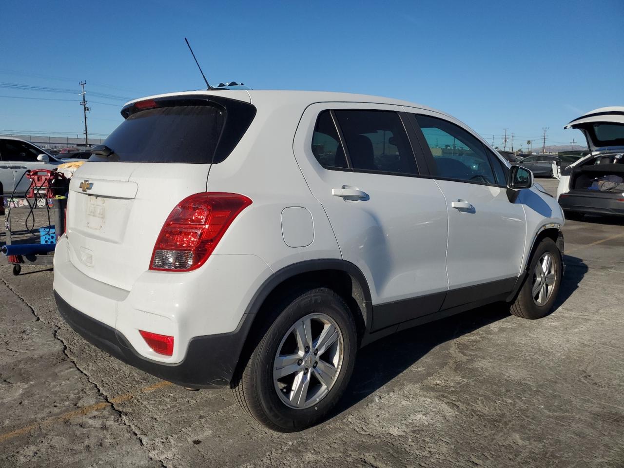 2020 CHEVROLET TRAX LS photo 5