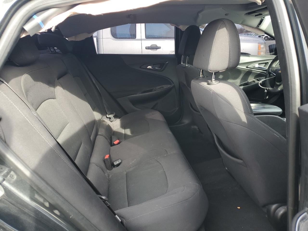 2017 CHEVROLET MALIBU LT photo 10