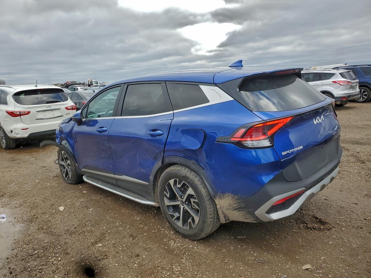 2023 KIA SPORTAGE EX photo 3
