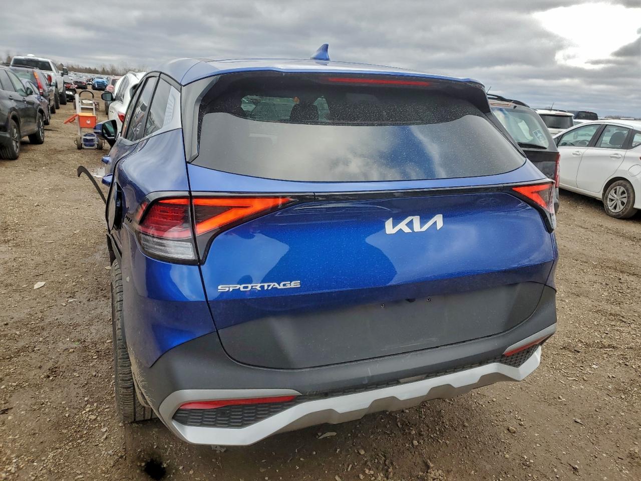 2023 KIA SPORTAGE EX photo 11