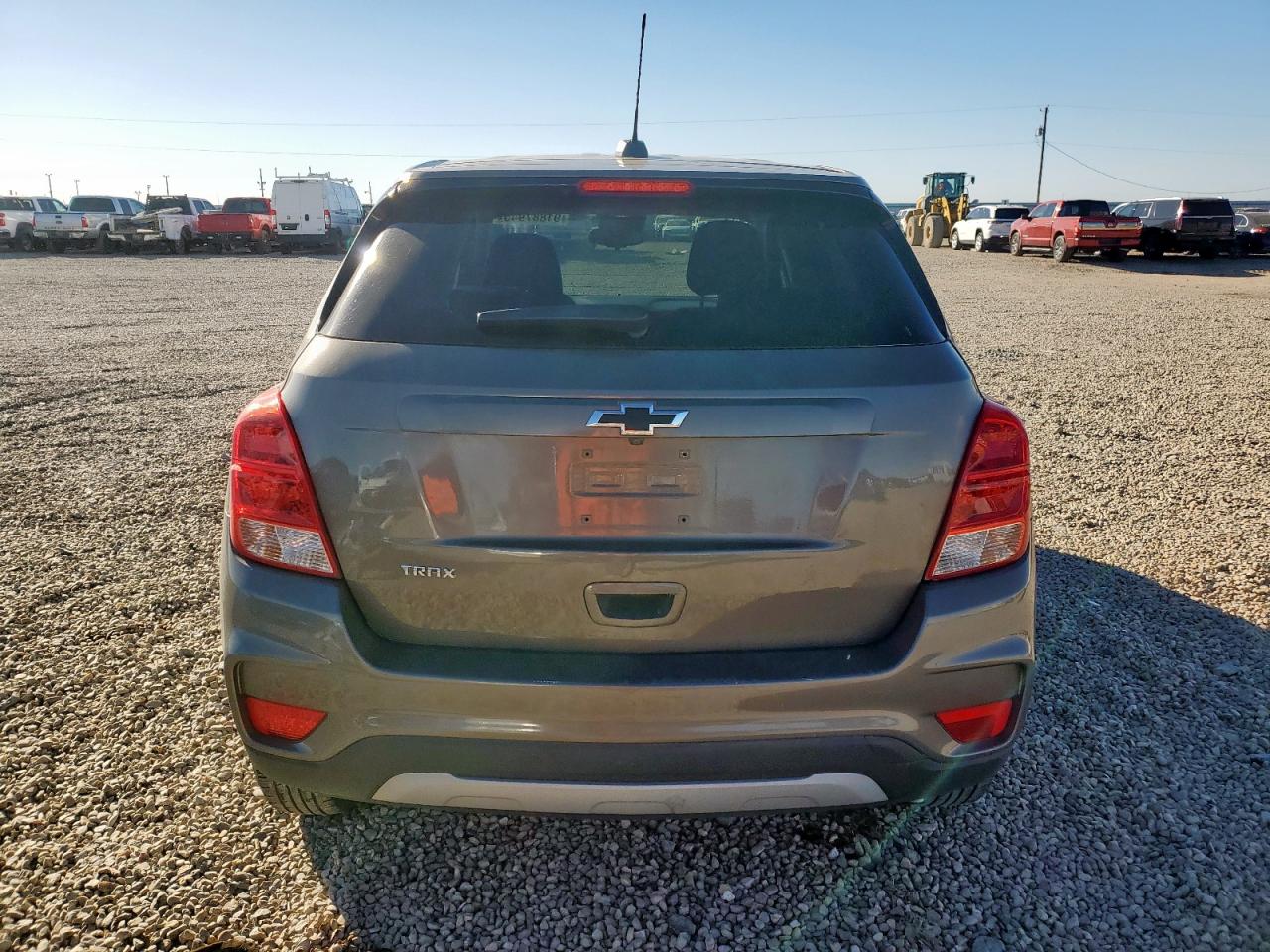 2020 CHEVROLET TRAX LS photo 16