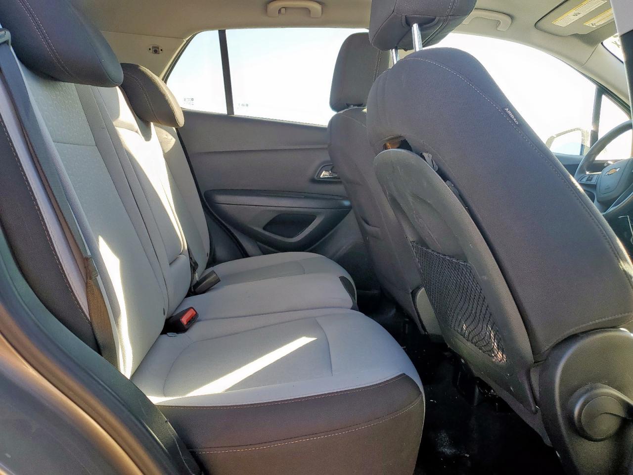 2020 CHEVROLET TRAX LS photo 31