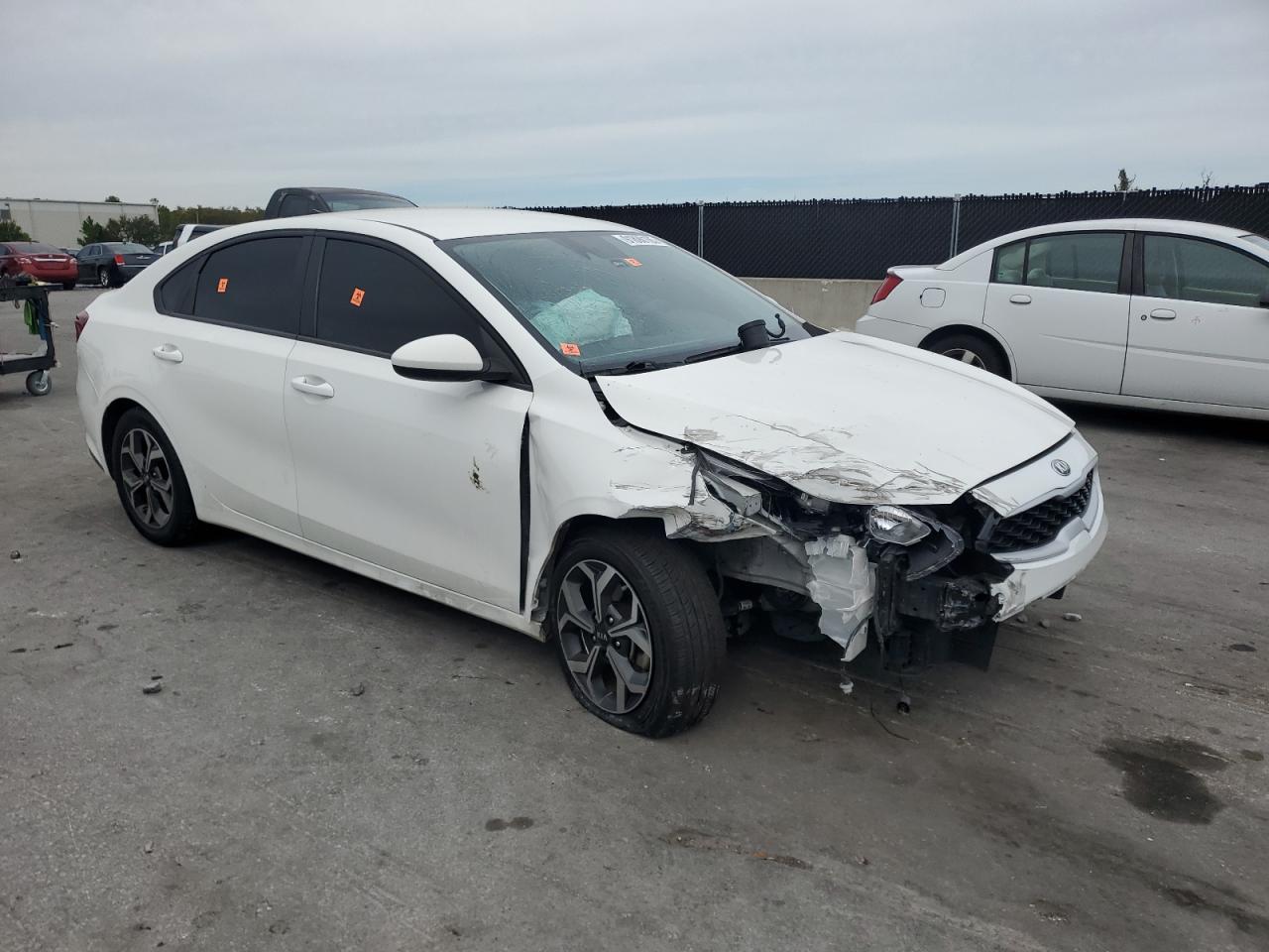 2021 KIA FORTE photo 4