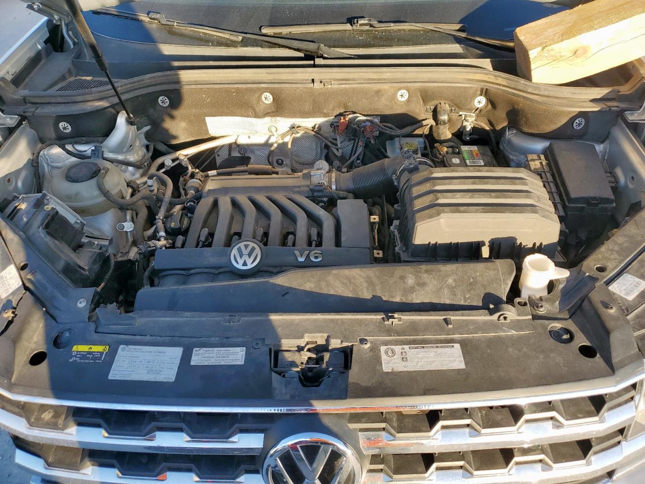 2018 VOLKSWAGEN ATLAS S photo 23