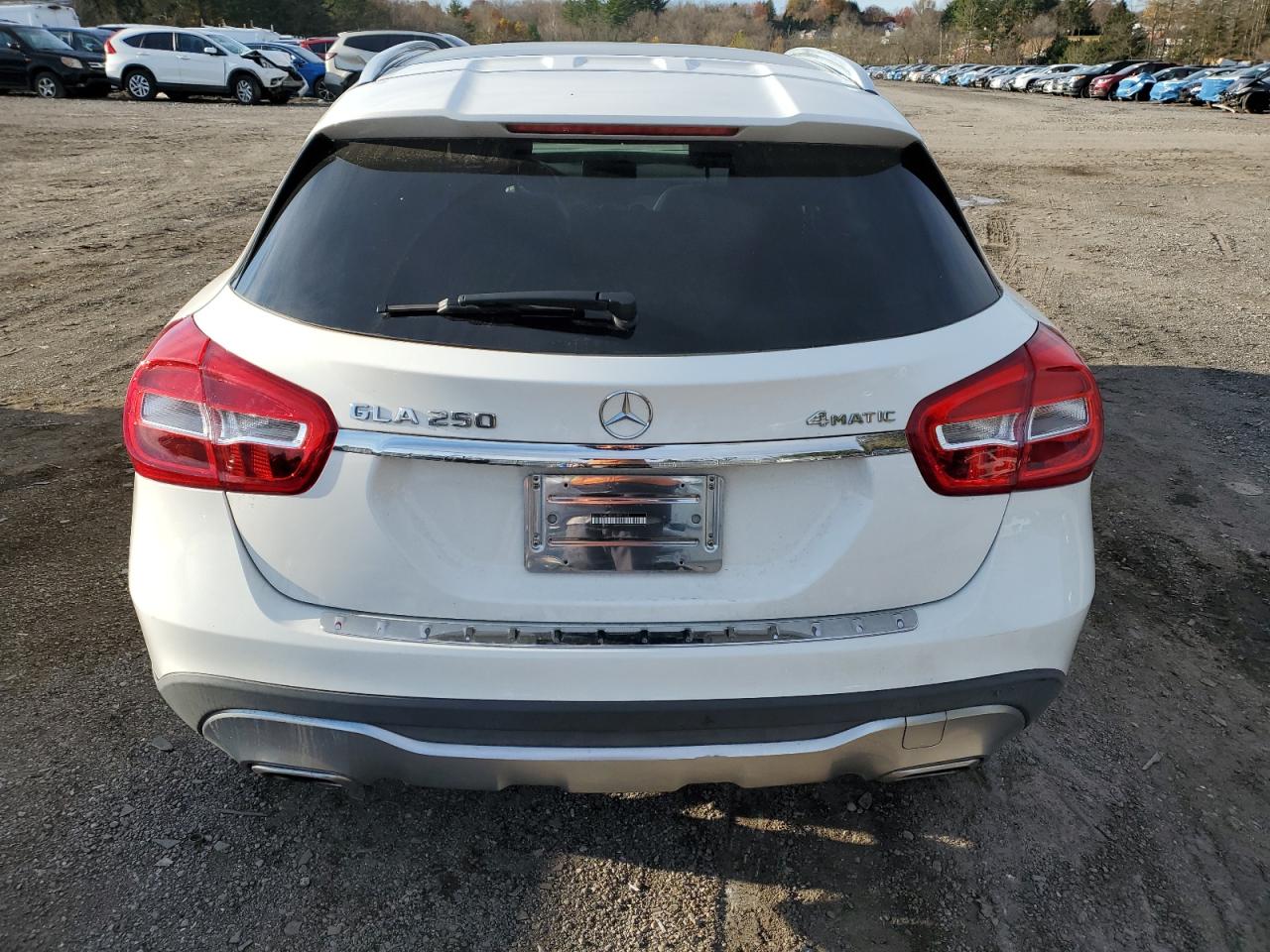 2019 MERCEDES-BENZ GLA 250 4MATIC photo 11