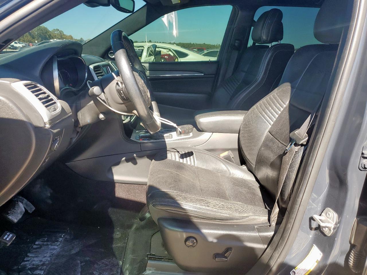 2018 JEEP GRAND CHEROKEE SRT-8 photo 19