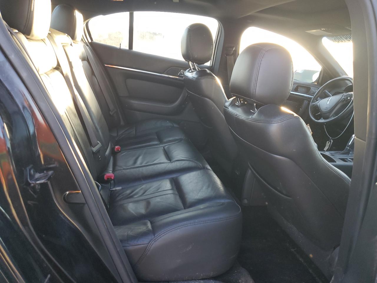 2014 LINCOLN MKS photo 28