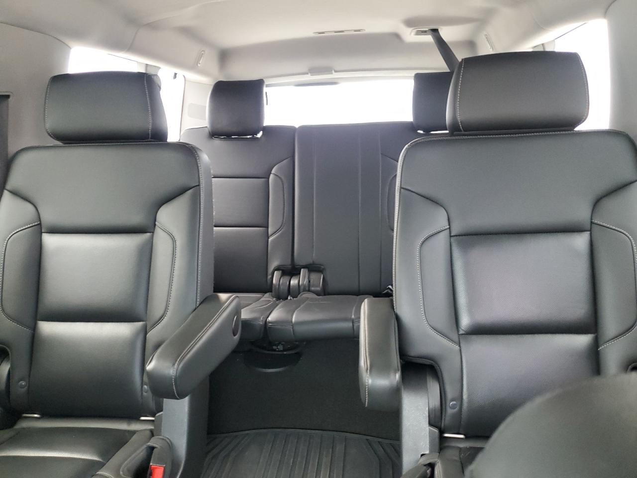 2018 CHEVROLET SUBURBAN K1500 PREMIER photo 28