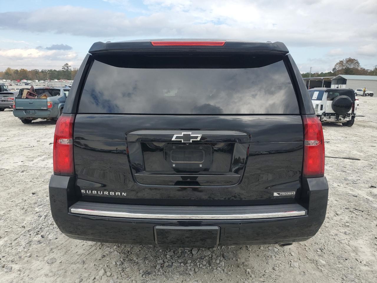 2018 CHEVROLET SUBURBAN K1500 PREMIER photo 16