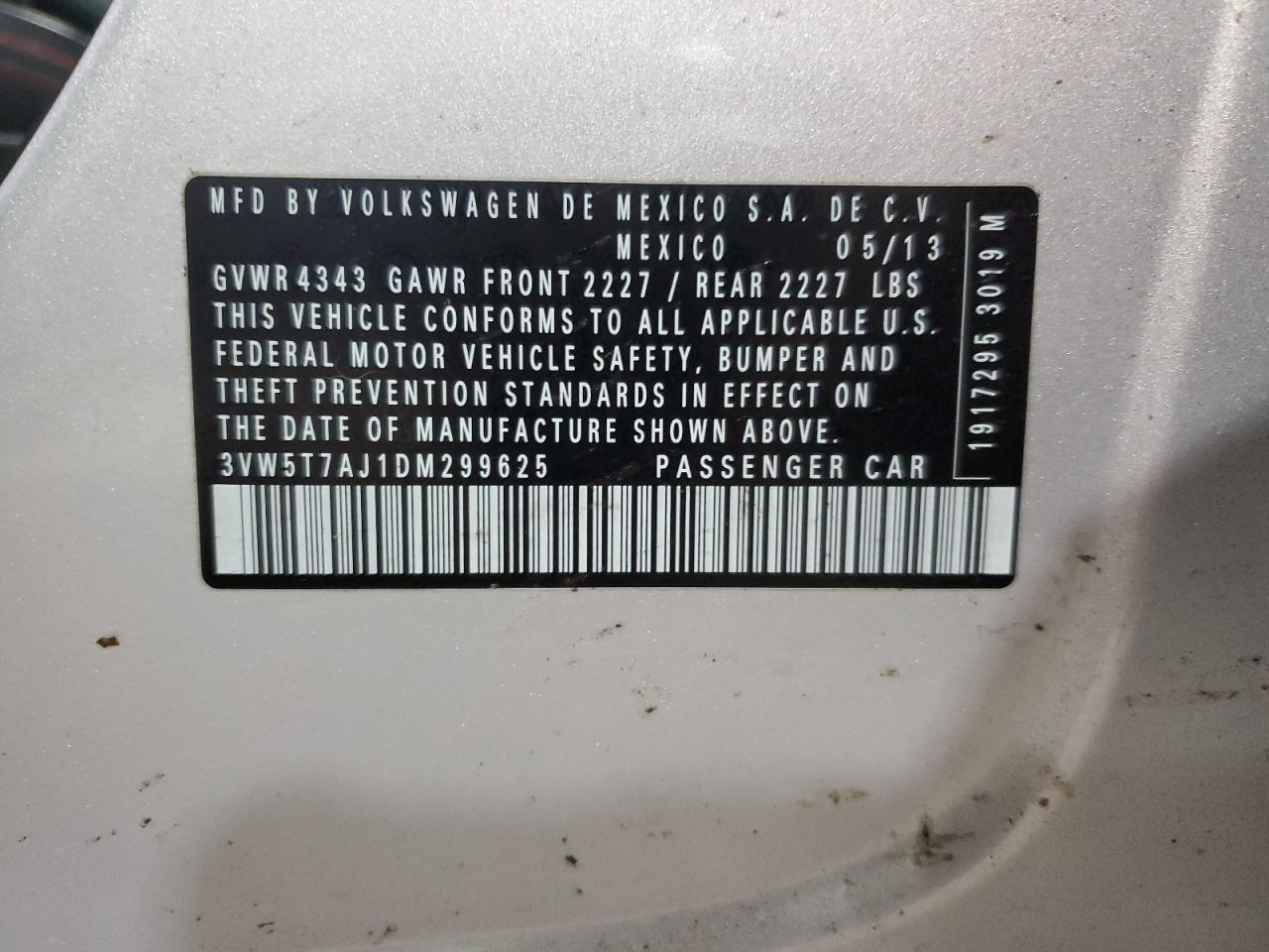 2013 VOLKSWAGEN JETTA GLI photo 23