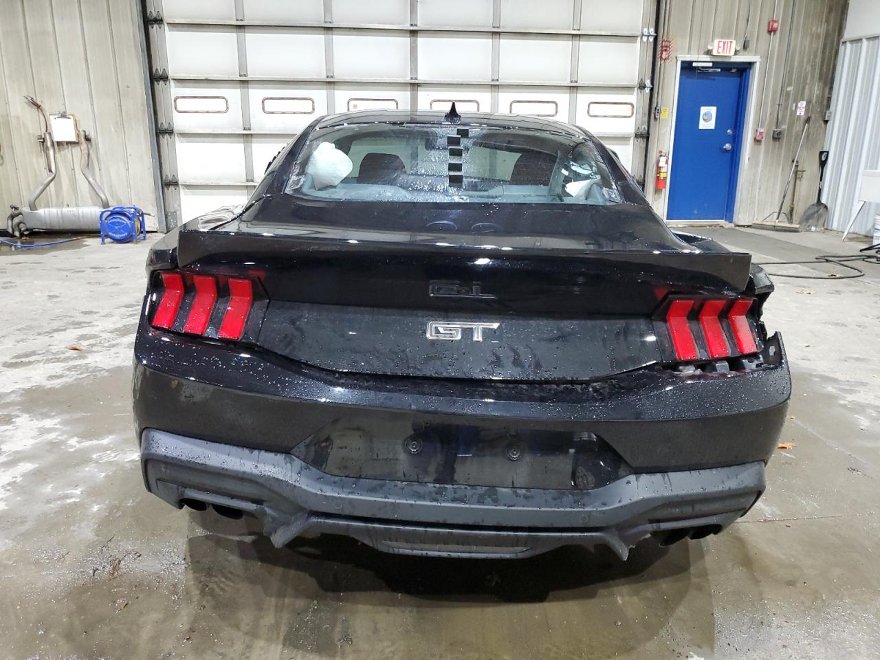 2024 FORD MUSTANG GT photo 11