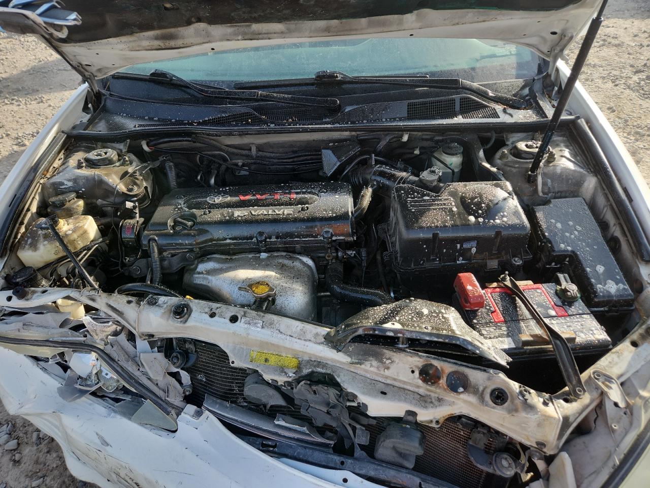 2005 TOYOTA CAMRY LE photo 11