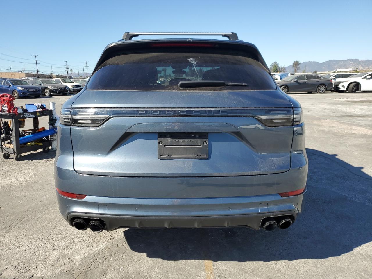 2019 PORSCHE CAYENNE SE HYBRID photo 6