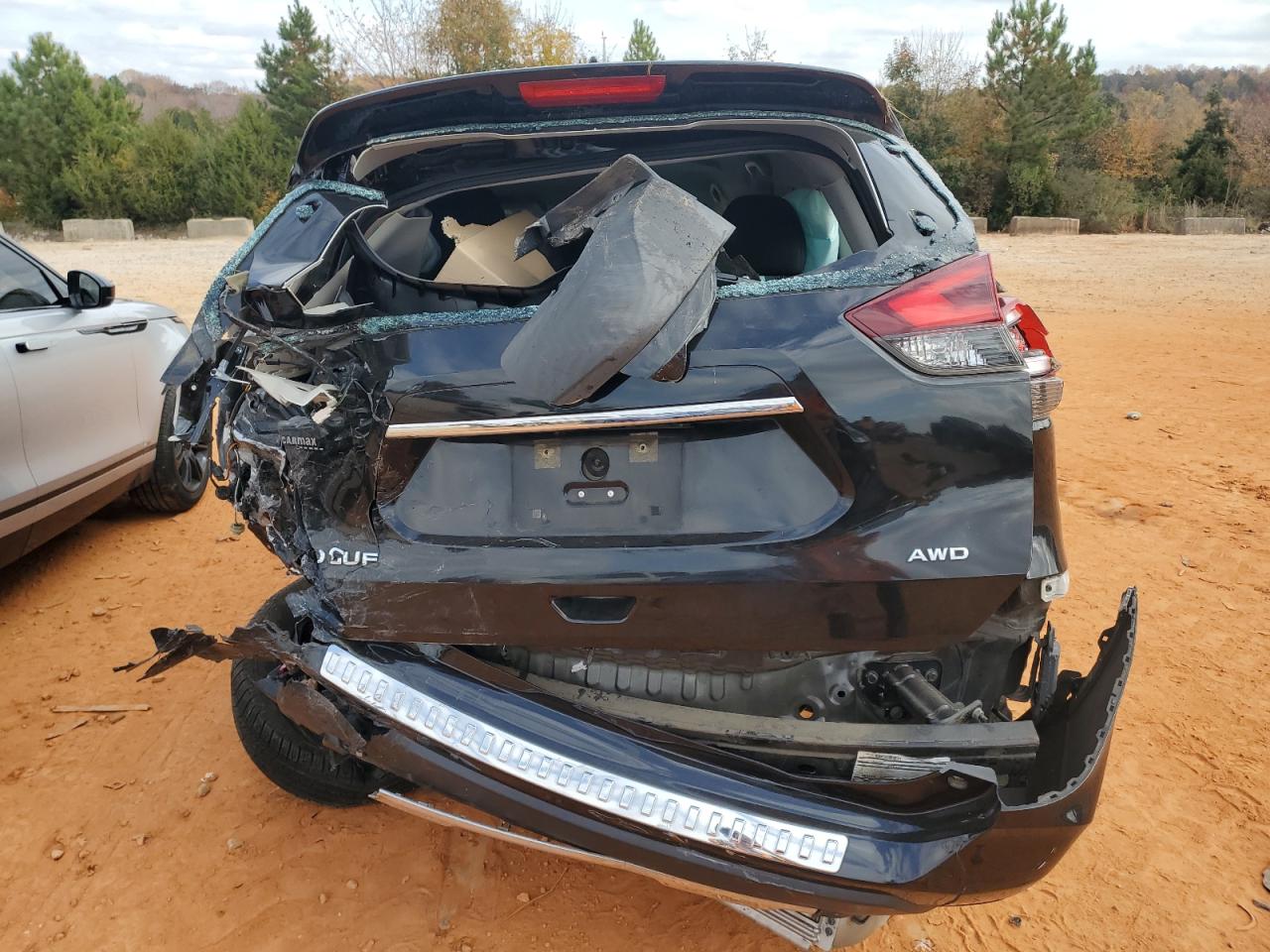 2018 NISSAN ROGUE S photo 6