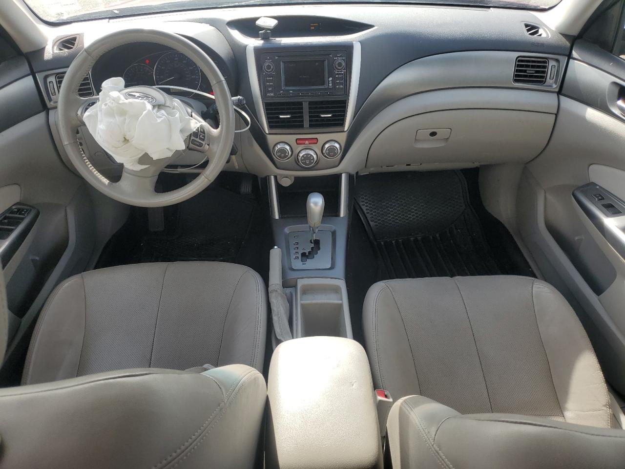 2011 SUBARU FORESTER LIMITED photo 8
